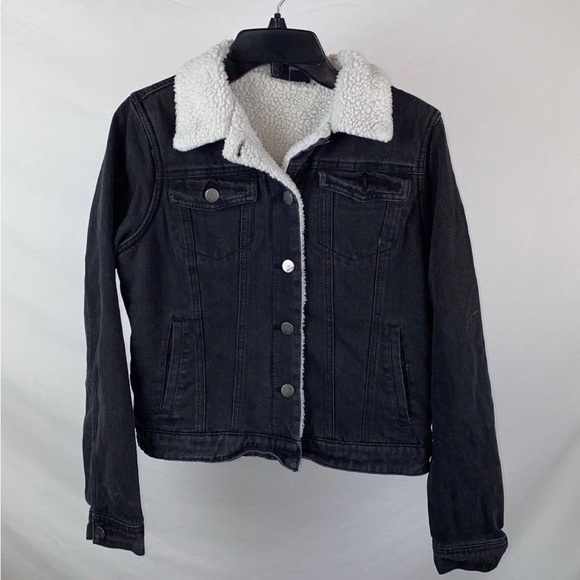 Jean Jacket - Picture 8 of 9